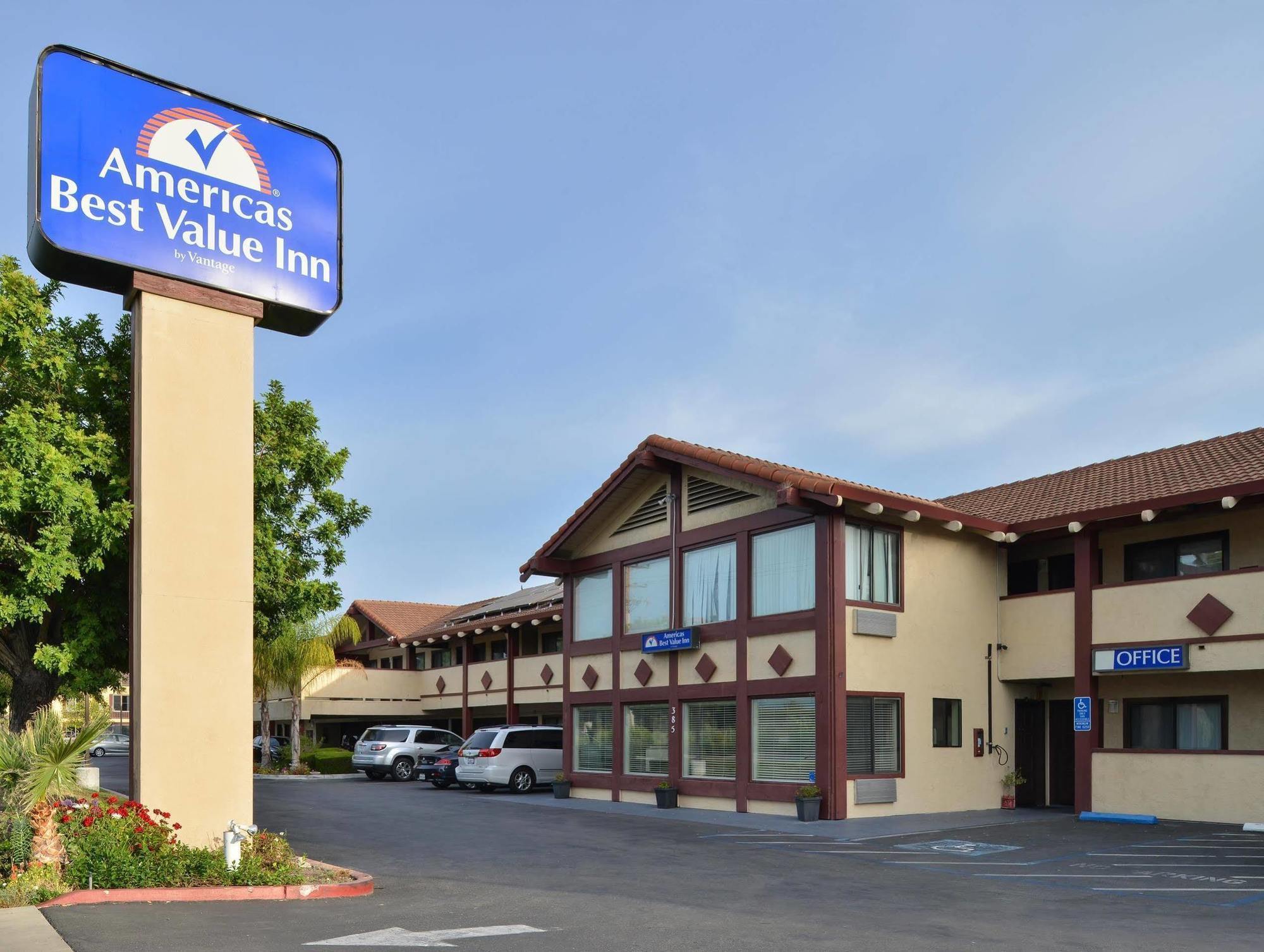 Americas Best Value Inn Sunnyvale Buitenkant foto