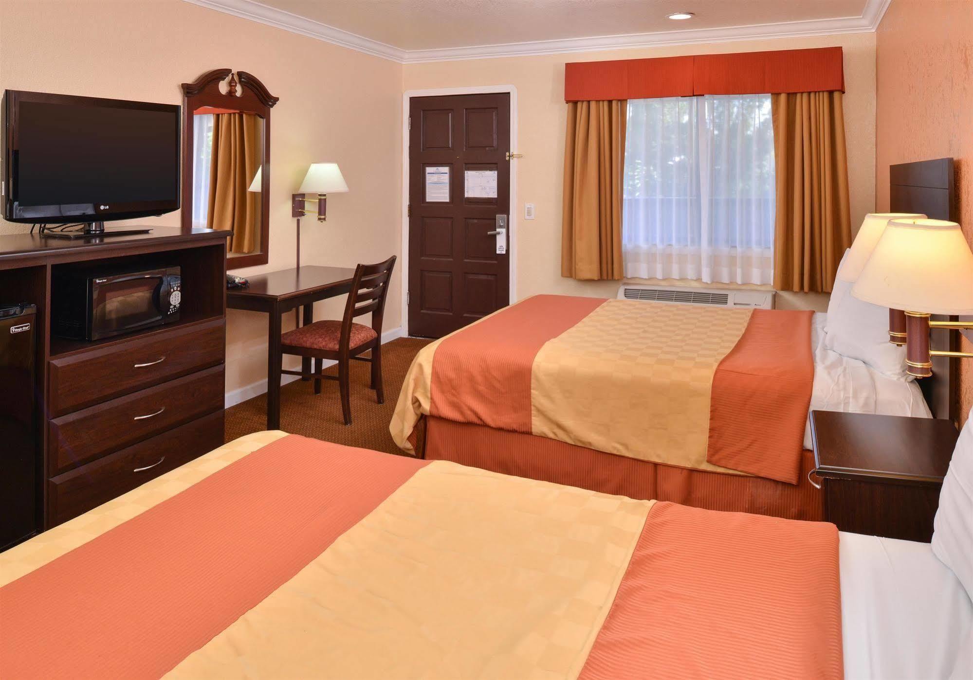 Americas Best Value Inn Sunnyvale Buitenkant foto